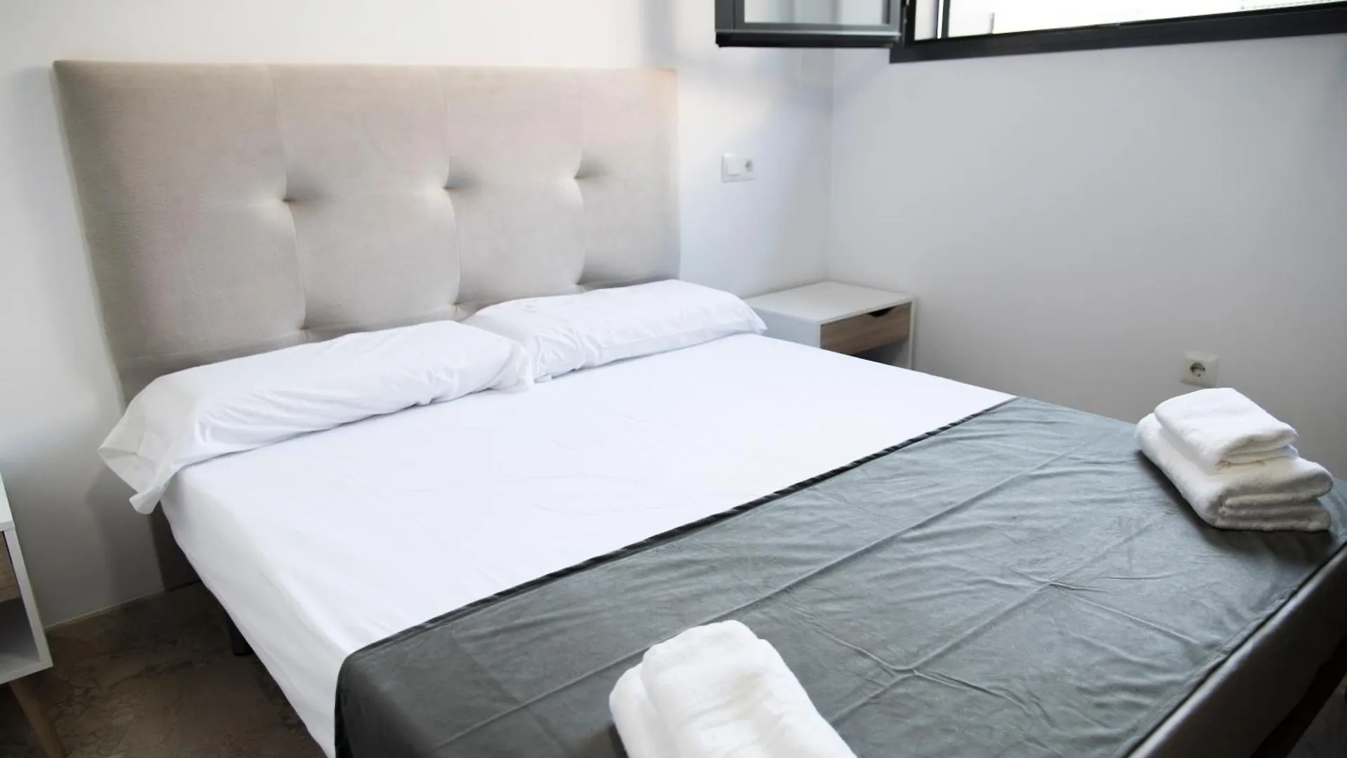 Free Parking Duplex Apartment Seville